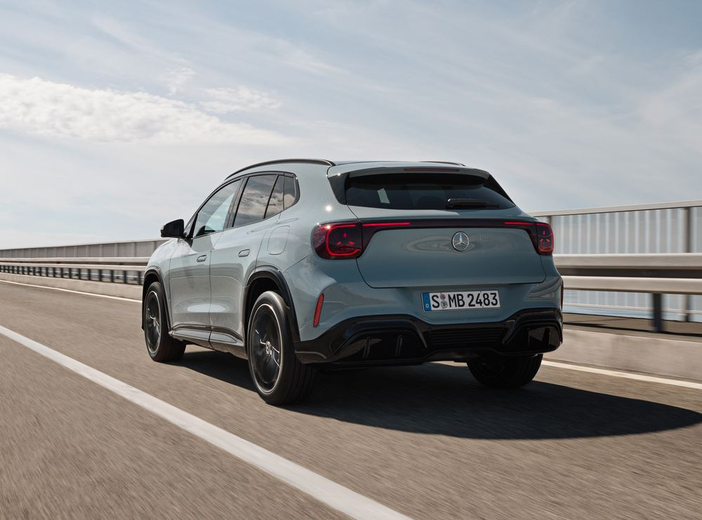 Le SUV compact Mercedes-Benz GLA hybride peut fonctionner uniquement à l'électricité