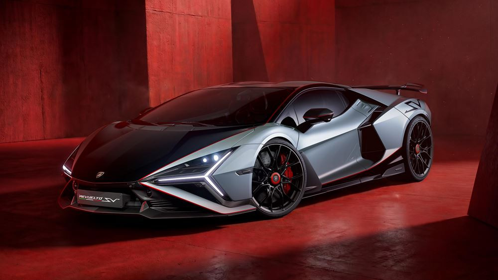 La Lamborghini Revuelto SV à moteur V12 hybride développe 1 065 ch