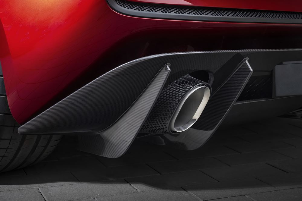 La McL 6GT puise son inspiration dans le projet de supercar inachevé McLaren M6GT