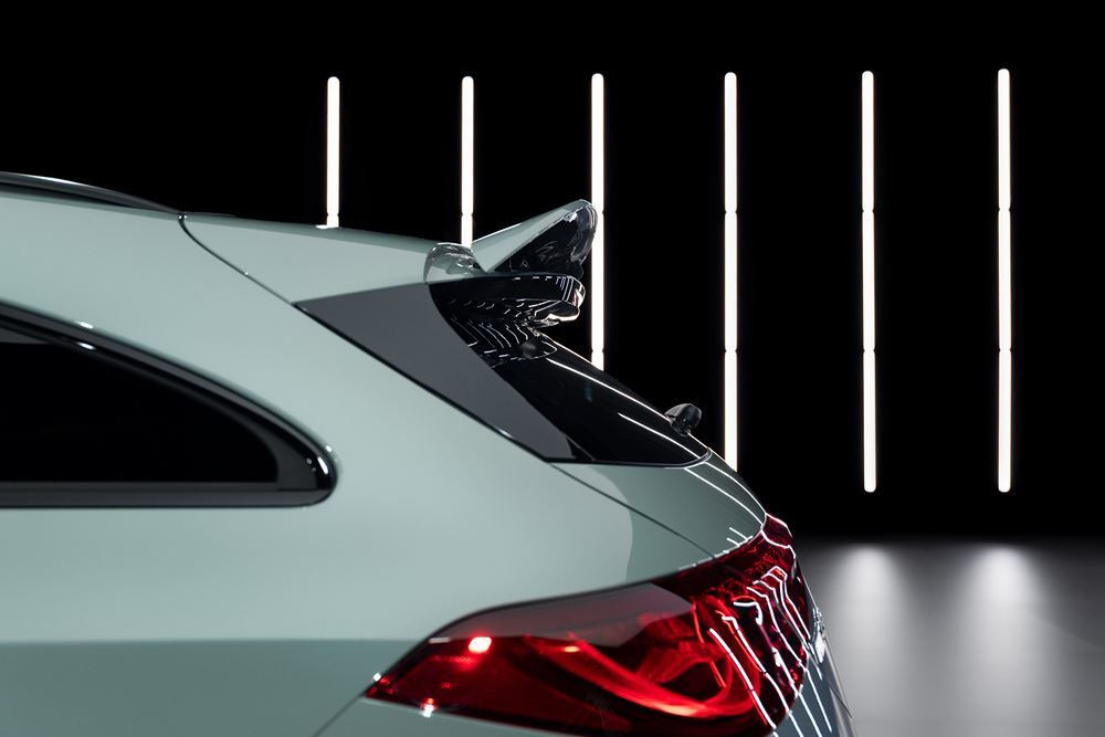 La Mercedes-AMG CLA Shooting Brake 45 4Matic plus dotée de trois moteurs électriques à flux axial délivre une puissance de 680 ch