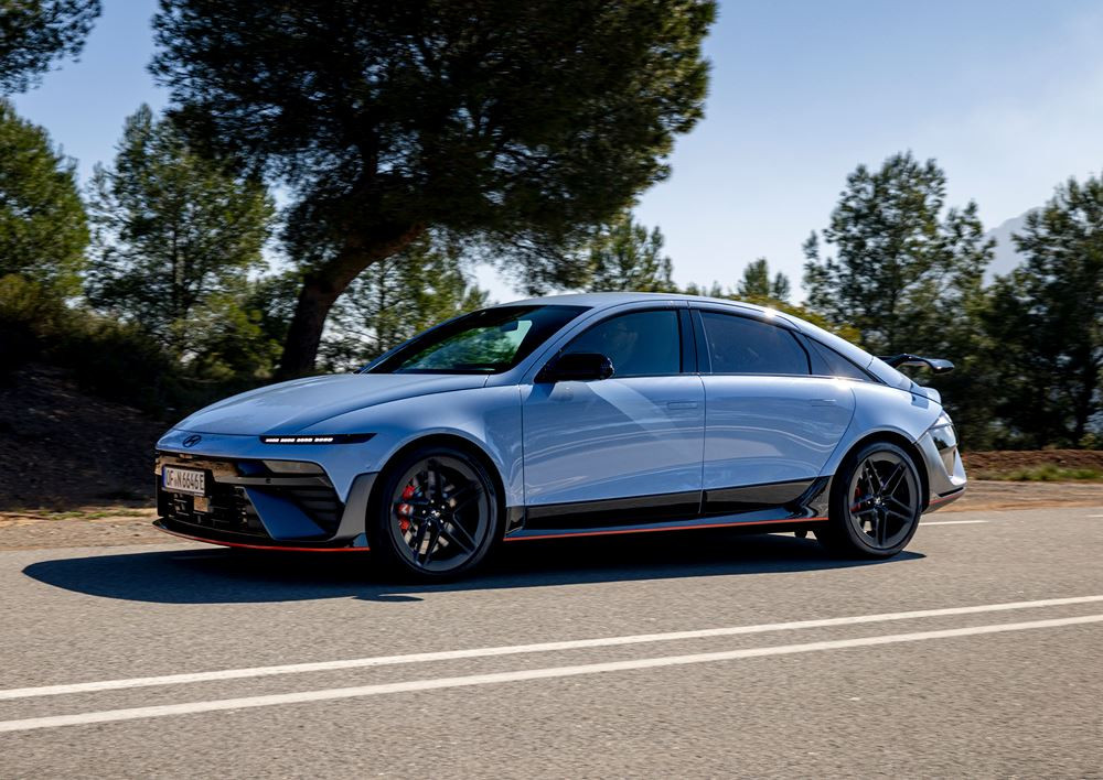 La Hyundai Ioniq 6 N repousse les limites de la conduite électrique hautes performances