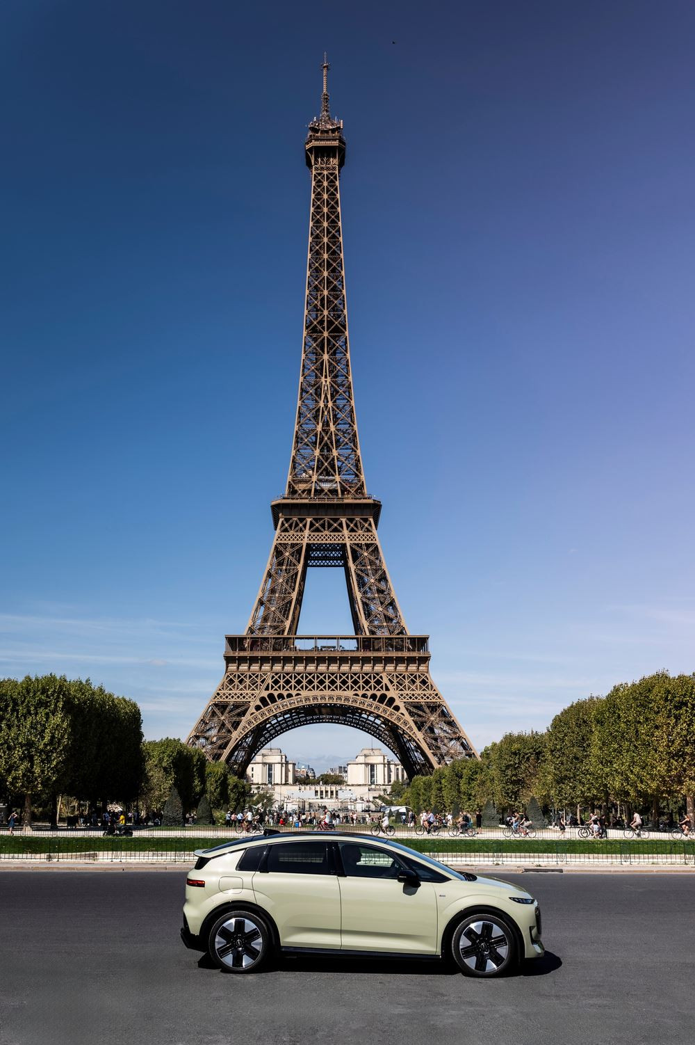L'Audi A2 e-tron électrique permet d'atteindre jusqu'à 649 kilomètres d'autonomie WLTP