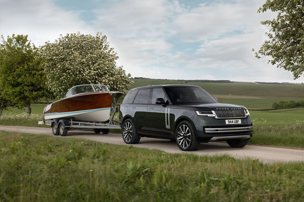 Le SUV de luxe Range Rover fait son entrée dans l'ère de l'électrique