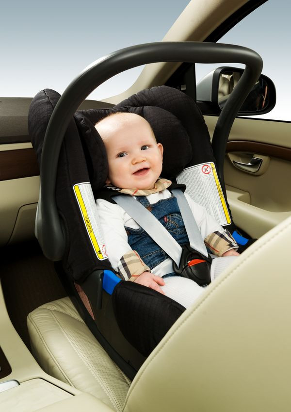 Volvo lance 3 nouveaux sièges enfants