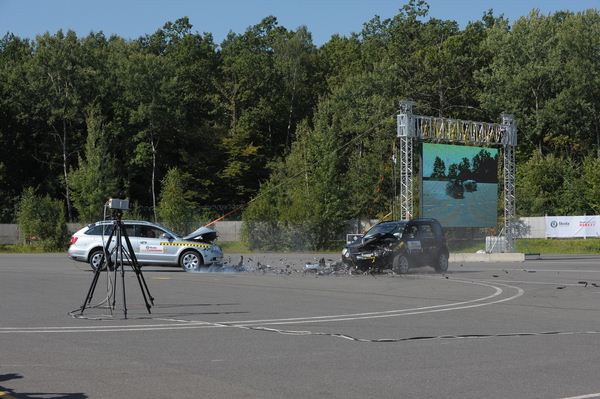 Skoda réalise un crash test frontal à une vitesse de 90 km/h