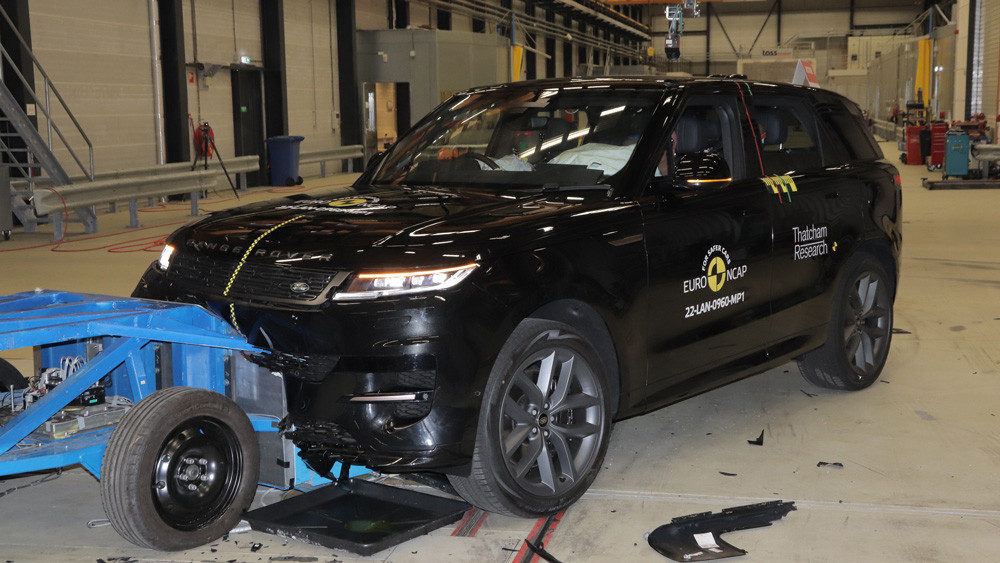 Le SUV de luxe Land Rover Range Rover Sport obtient cinq étoiles aux crash-tests Euro NCAP 2022