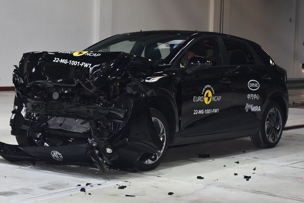 La berline compacte électrique MG 4 obtient cinq étoiles aux crash-tests Euro NCAP 2022