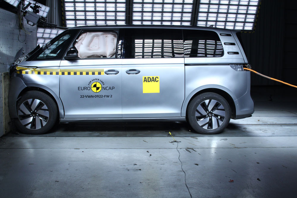Le combi électrique Volkswagen ID.Buzz obtient cinq étoiles aux crash-tests Euro NCAP 2022