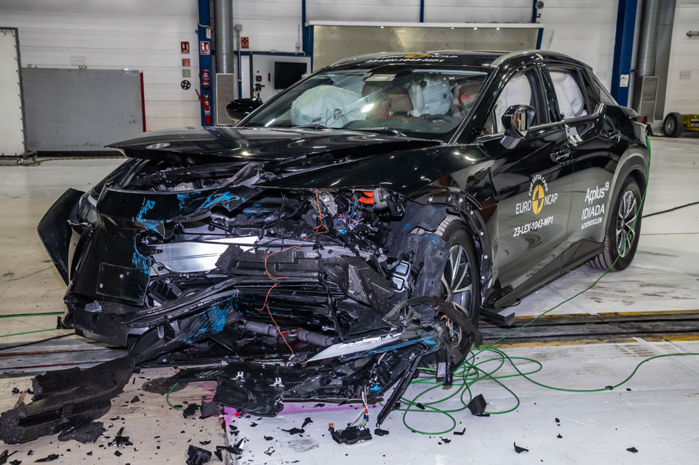 L'accident De Voiture Est Une Porte Latérale Profonde, Le Côté De