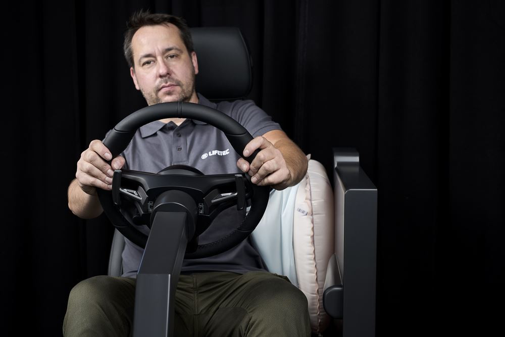 La conduite hautement automatisée nécessite un airbag adaptatif selon la position du conducteur
