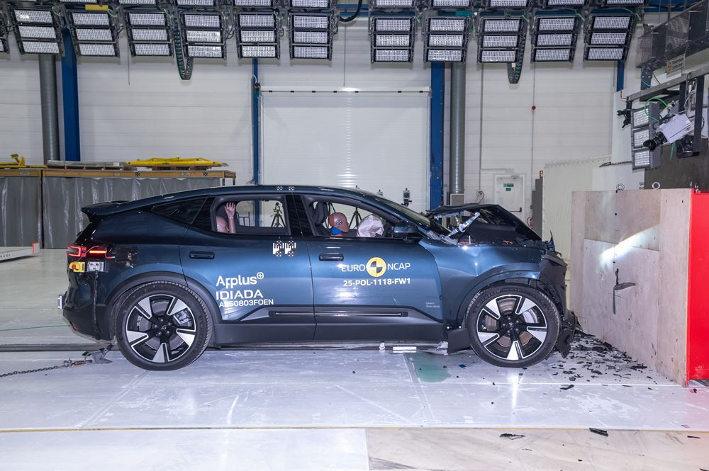 Le grand SUV électrique Polestar 3 obtient cinq étoiles aux crash-tests Euro NCAP 2025