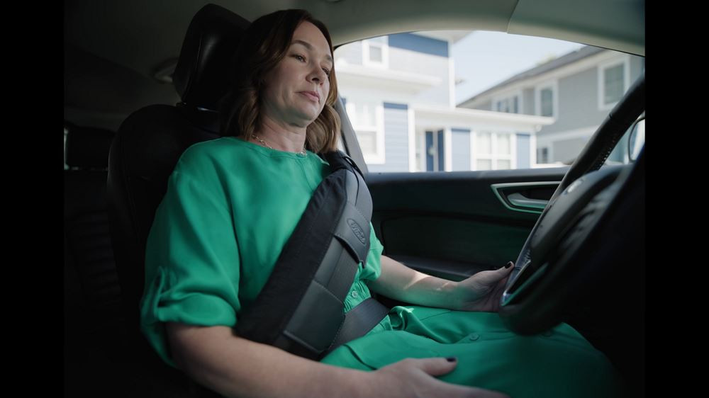 La SupportBelt de Ford contribue au bien-être de toute personne ressentant une gêne avec la ceinture de sécurité