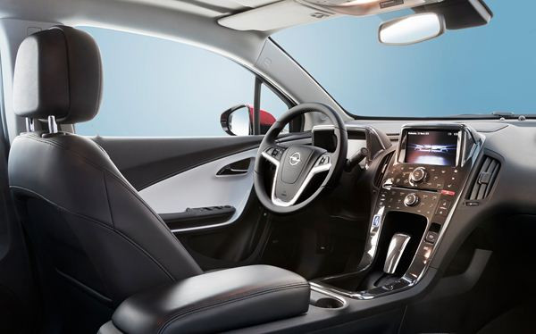 Comment fonctionne l'Opel Ampera électrique à autonomie étendue?