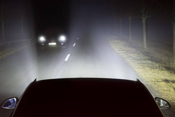 Opel teste un nouvel éclairage automobile non éblouissant à matrices de LED
