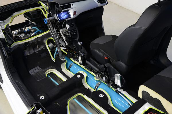 Peugeot développe une solution full hybride essence Hybrid Air innovante et économique