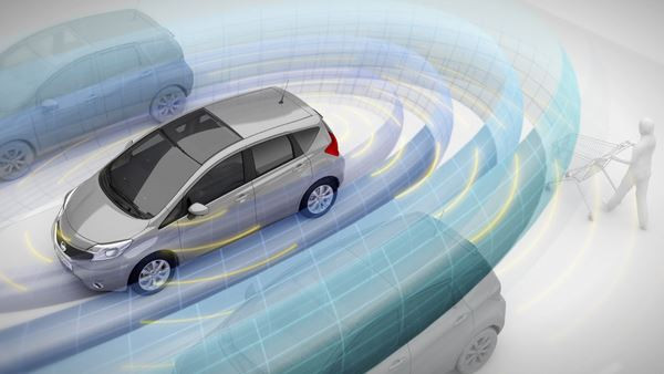 Le système Nissan Safety Shield offre une visibilité et une protection élevées personnalisables