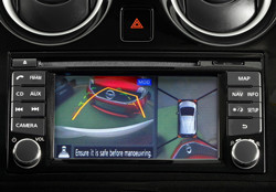 Nissan intègre une caméra plein écran dans le rétroviseur