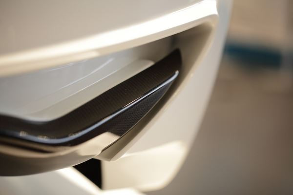 Des composites intégrés aux pièces automobiles pour alléger les voitures