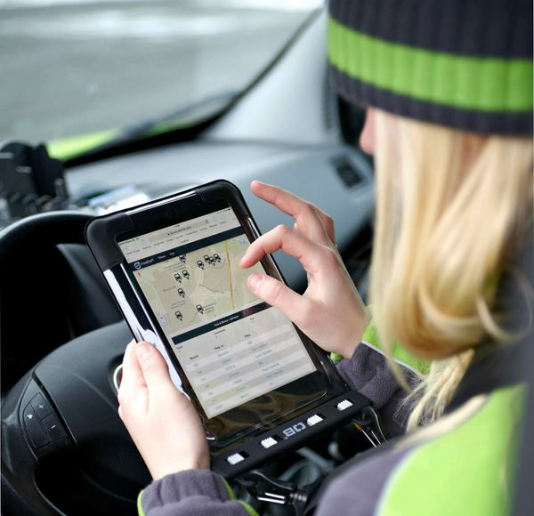 Le service Volvo de « livraisons itinérantes » permet la livraison dans la voiture