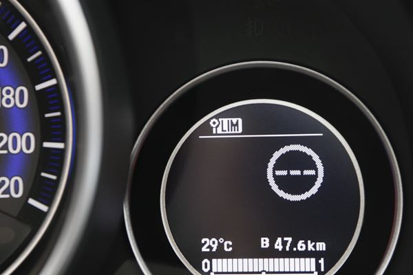 Le limiteur de vitesse intelligent Honda se cale sur la vitesse limite