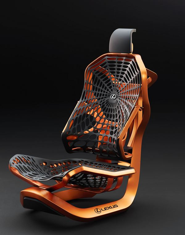 Le dossier du siège Lexus Kinetic Seat repose sur une structure en toile d’araignée