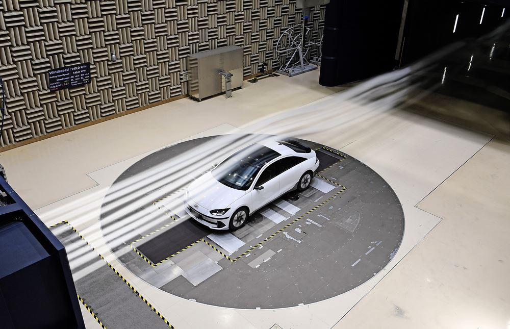 La Hyundai Ioniq 6 affiche un coefficient de traînée faible de 0,21