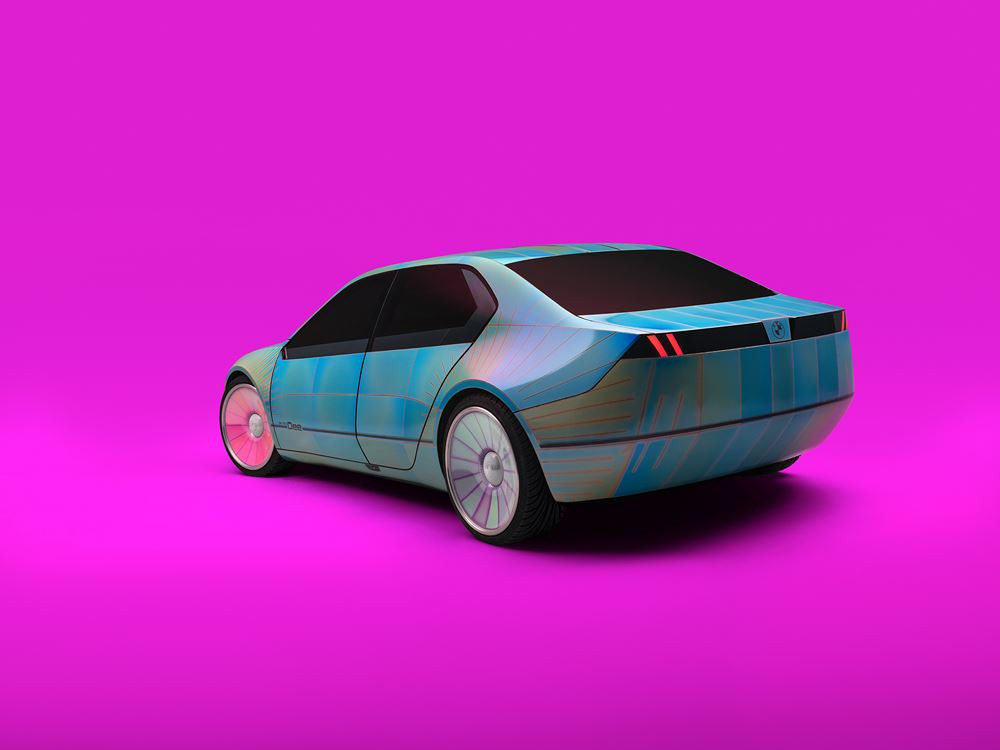 La technologie électrophorétique couleur peut faire évoluer la teinte de la carrosserie parmi 32 couleurs