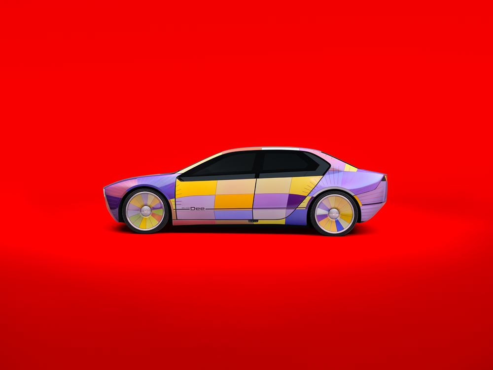 La technologie électrophorétique couleur peut faire évoluer la teinte de la carrosserie parmi 32 couleurs