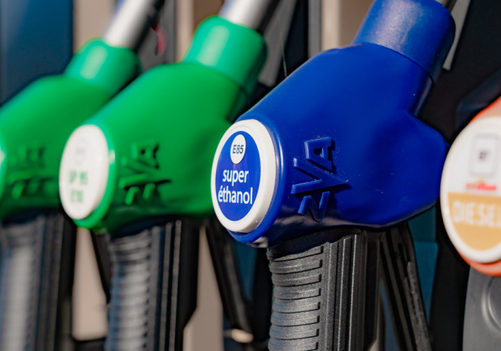 Convertir un véhicule au superéthanol-E85 pour réduire le budget carburant