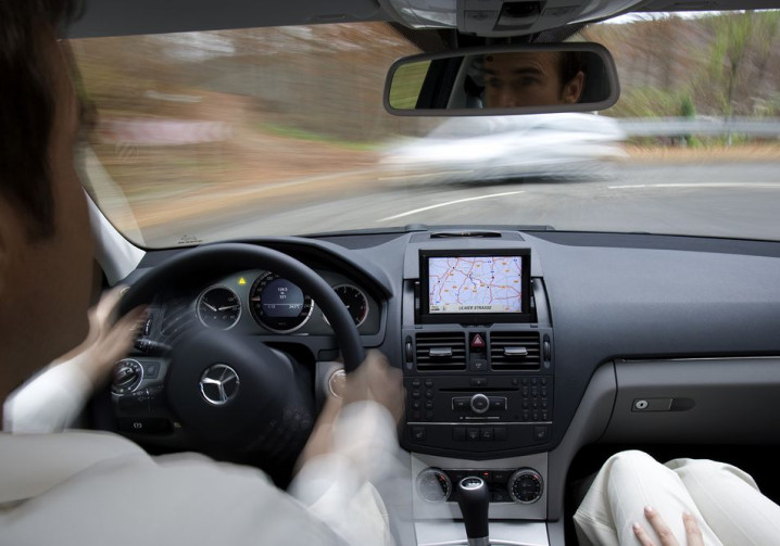 La non assurance auto contrôlée à partir du système de contrôle automatisé de la vitesse