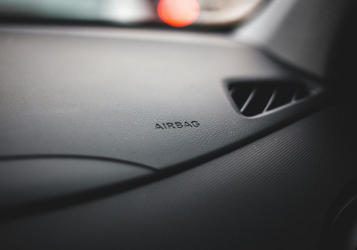 Les véhicules équipés d'airbags Takata classés "stop drive" mis en contre-visite pour défaillance critique