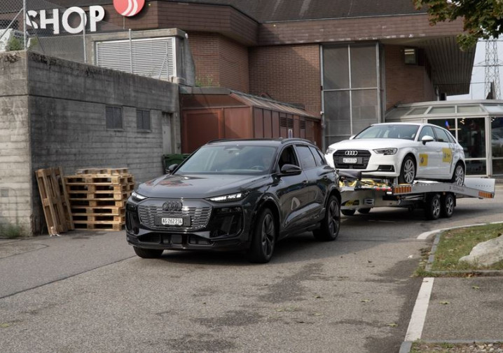 La consommation d'une voiture électrique avec une remorque est doublée