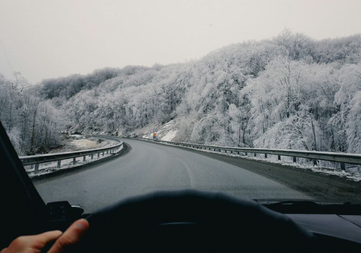 Des conseils pour rouler en toute sécurité lors des vacances de Noël