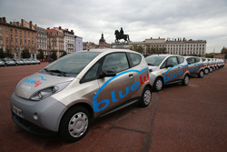 L'autopartage de véhicules électriques Bluely ouvre sur le territoire lyonnais