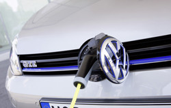 Le « Grand Prix Auto Environnement 2015 » de la MAAF à la Volkswagen Golf GTE