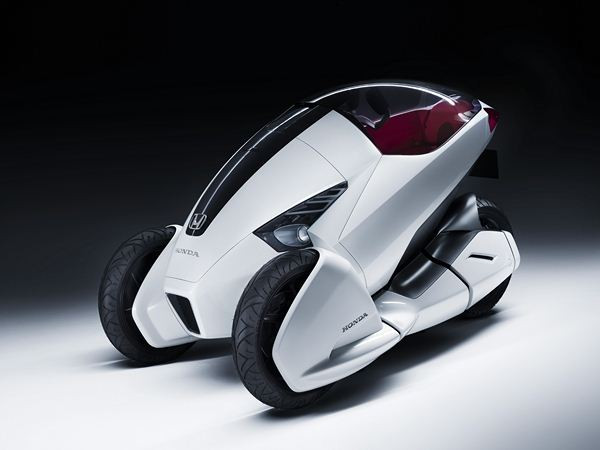 Honda présente un concept de véhicule électrique à trois roues