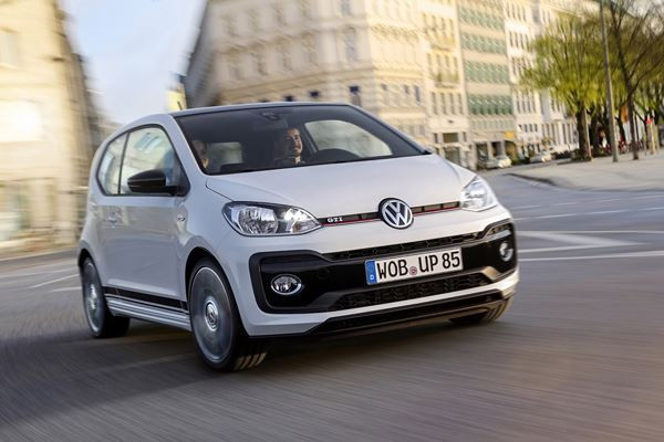 Le concept Volkswagen up! GTI fait un saut de quatre décennies en arrière