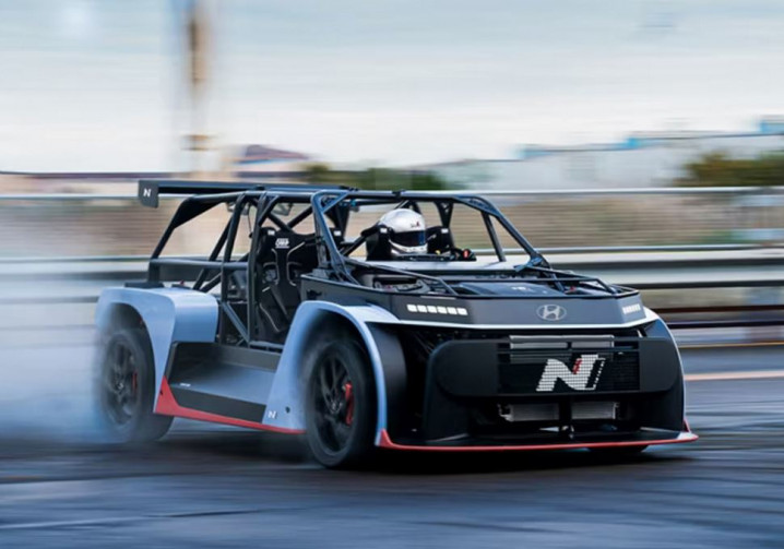 Le prototype RN24 préfigure l'avenir des véhicules électriques hautes performances Hyundai