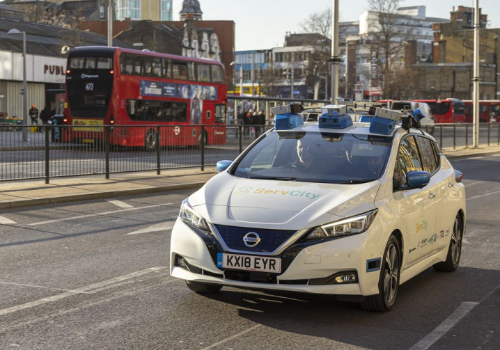 Une Nissan Leaf connectée et autonome parcourt plus de 1 600 kilomètres en mode autonome en environnement urbain