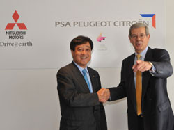 Mitsubishi Motors et PSA Peugeot Citroën annoncent une nouvelle coopération sur un SUV compact