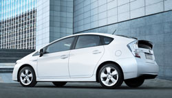 La Toyota Prius prend la première place de l’enquête satisfaction client JD Power 2011