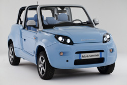 PSA Peugeot Citroën et Bolloré annoncent un partenariat stratégique