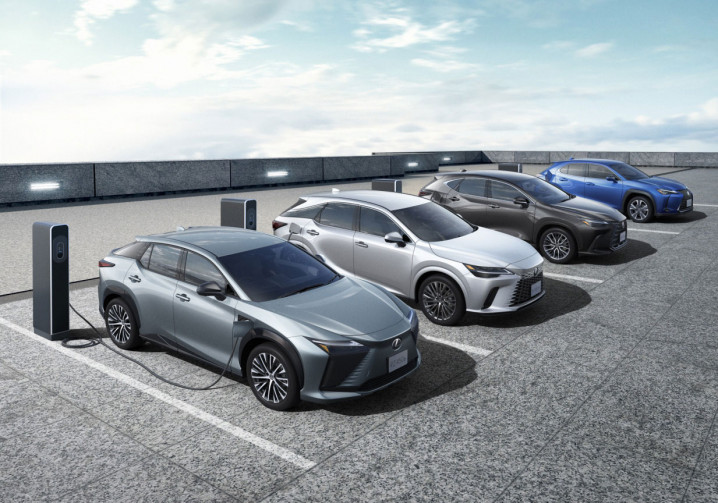 Lexus réalise des ventes mondiales record de 824 258 véhicules en 2023