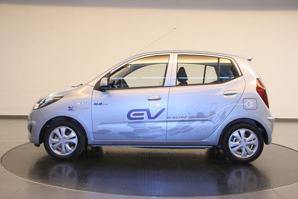 Hyundai dévoile son véhicule électrique BlueOn