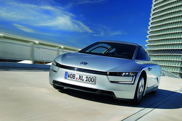 La voiture 1 litre de consommation de Volkswagen passe de la vision à la très petite série