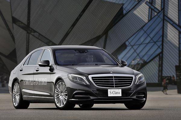 La Mercedes Classe S hybride rechargeable affiche une consommation de 3 litres