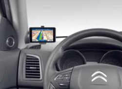 Une solution de navigation semi-intégrée Garmin pour les véhicules Citroën