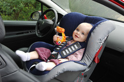 La voix de guidage de Dark Vador augmente de 68% le bonheur des bébés en voiture