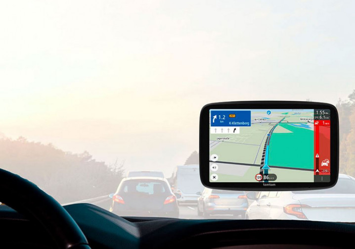 Le GPS TomTom GO Navigator 7 pouces affiche les zones à faibles émissions