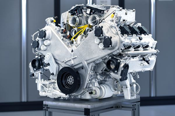 Un moteur 3.0 litres V6 biturbo électrifié Aston Martin pour la supercar Valhalla